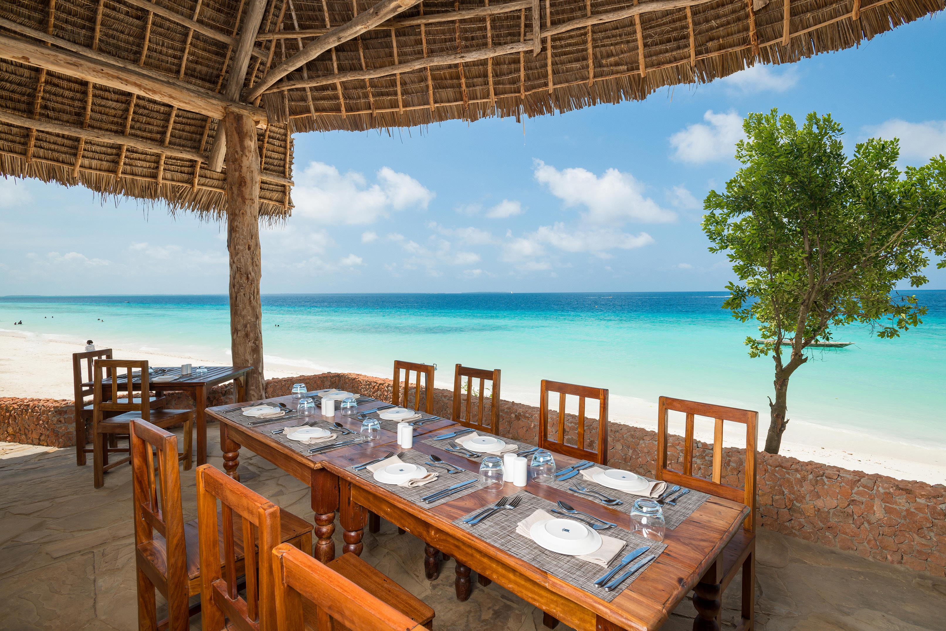 SANDIES BAOBAB BEACH