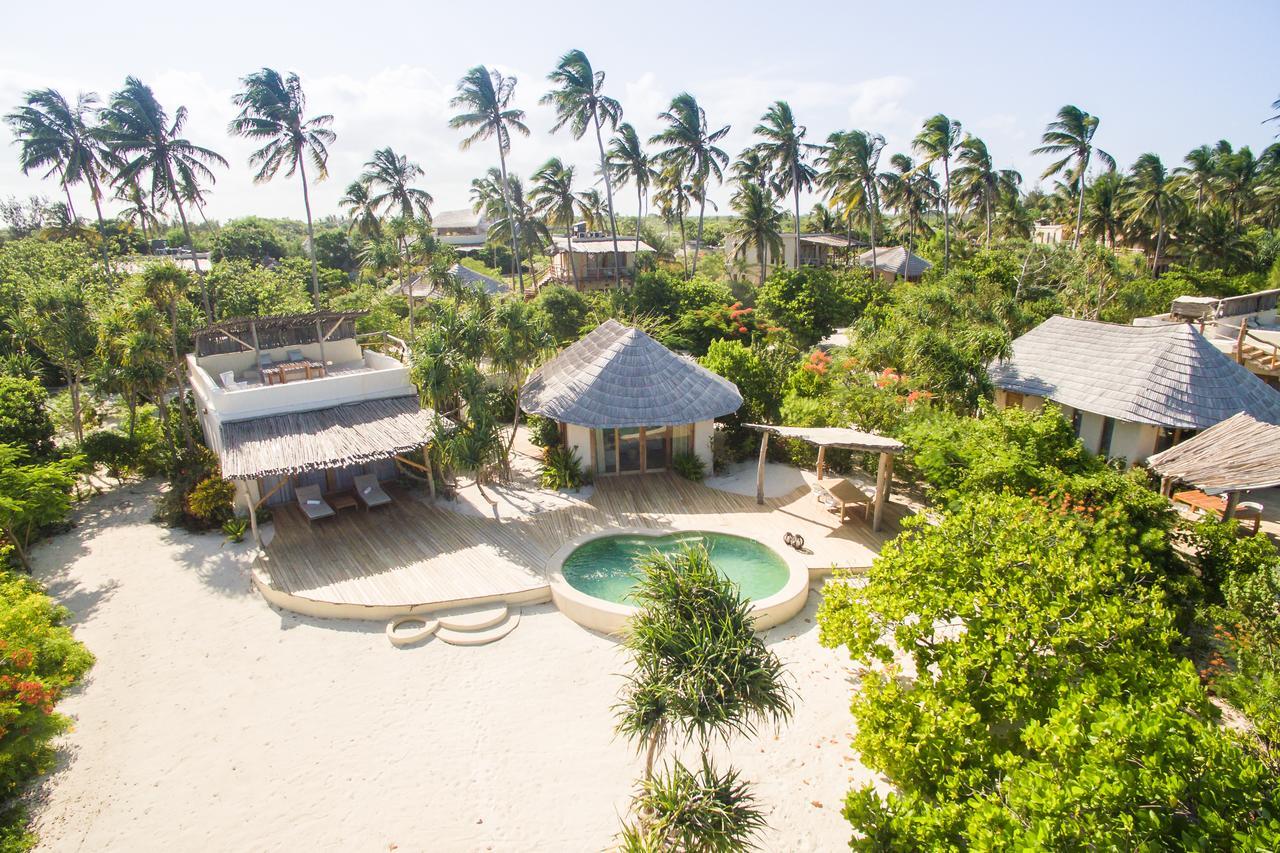 WHITE SAND LUXURY VILLAS & SPA				