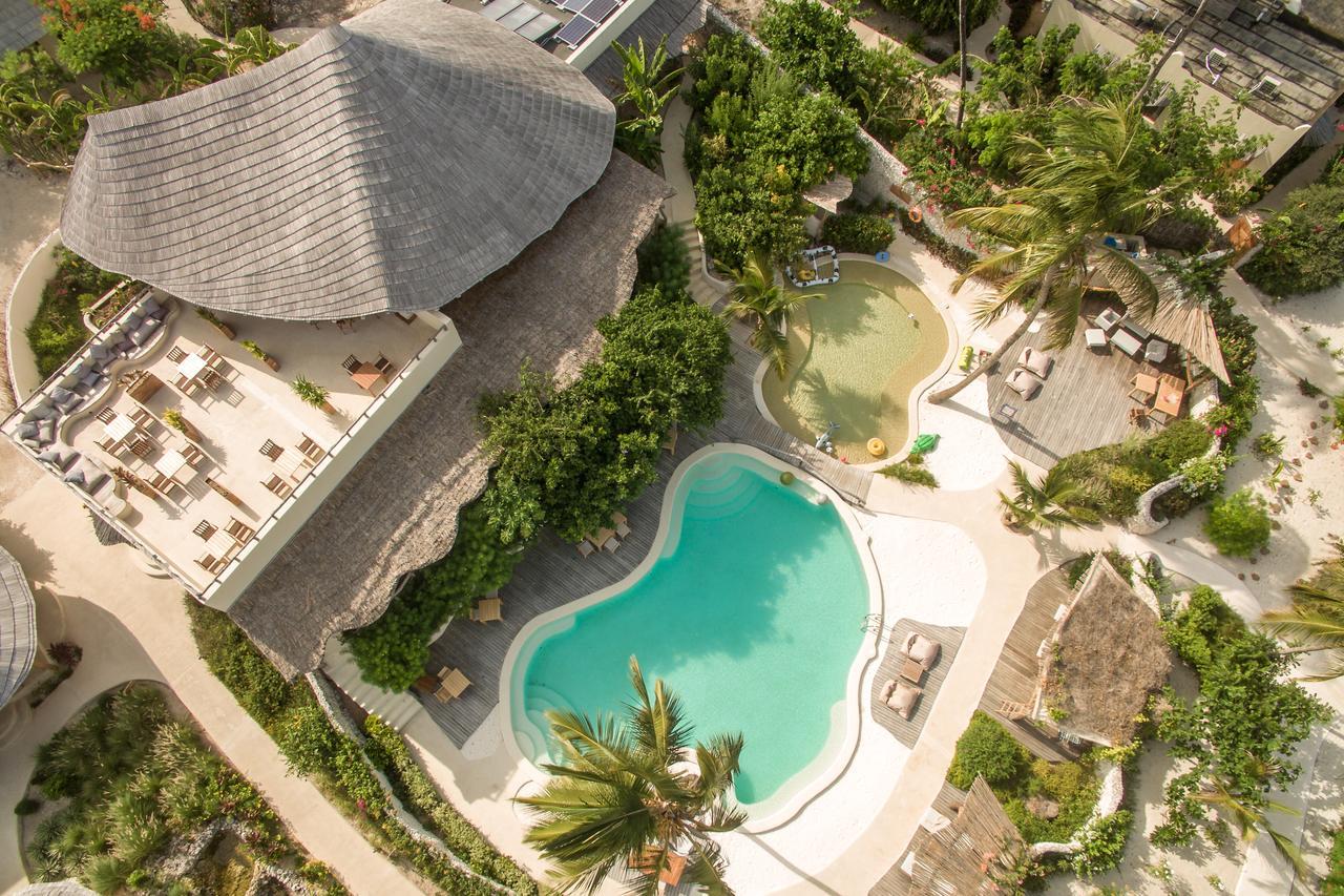 WHITE SAND LUXURY VILLAS & SPA				