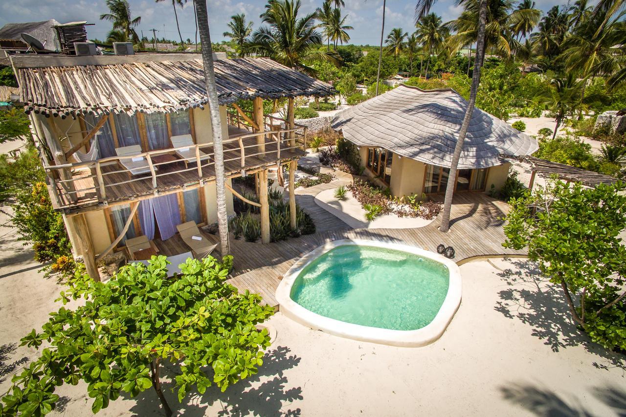 WHITE SAND LUXURY VILLAS & SPA				